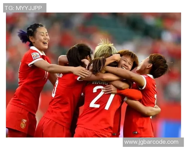 荷兰女足与中国女足激战正酣谁能在国际赛场上笑到最后